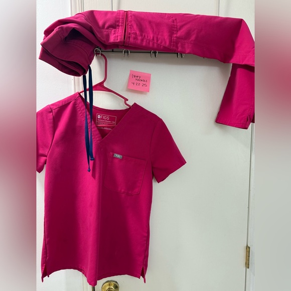 Figs Scrub Set - Picture 1 of 1